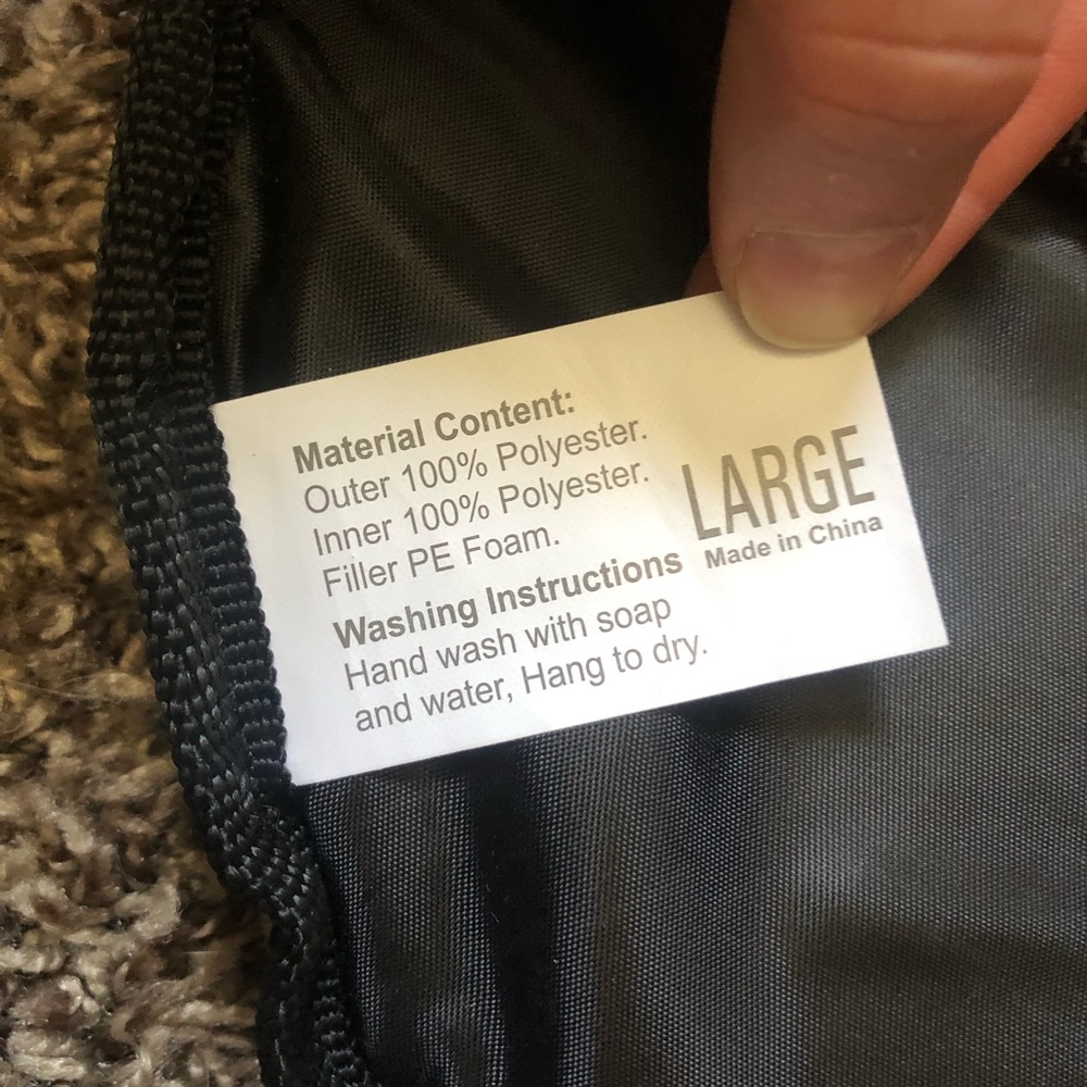 Brand New Dog Lifejacket - Picture 4 of 5